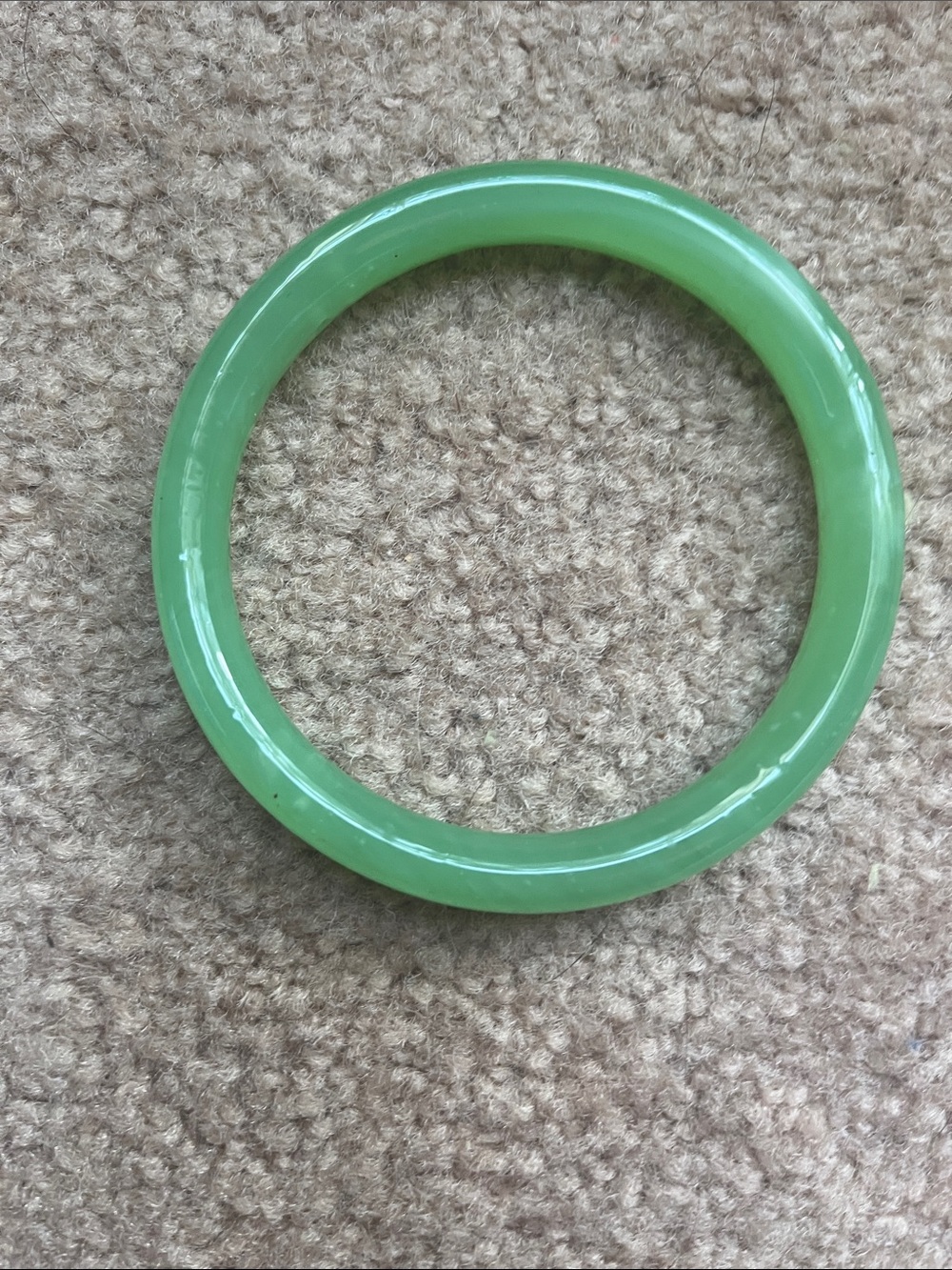 Green Jade-Look Bangle Bracelet